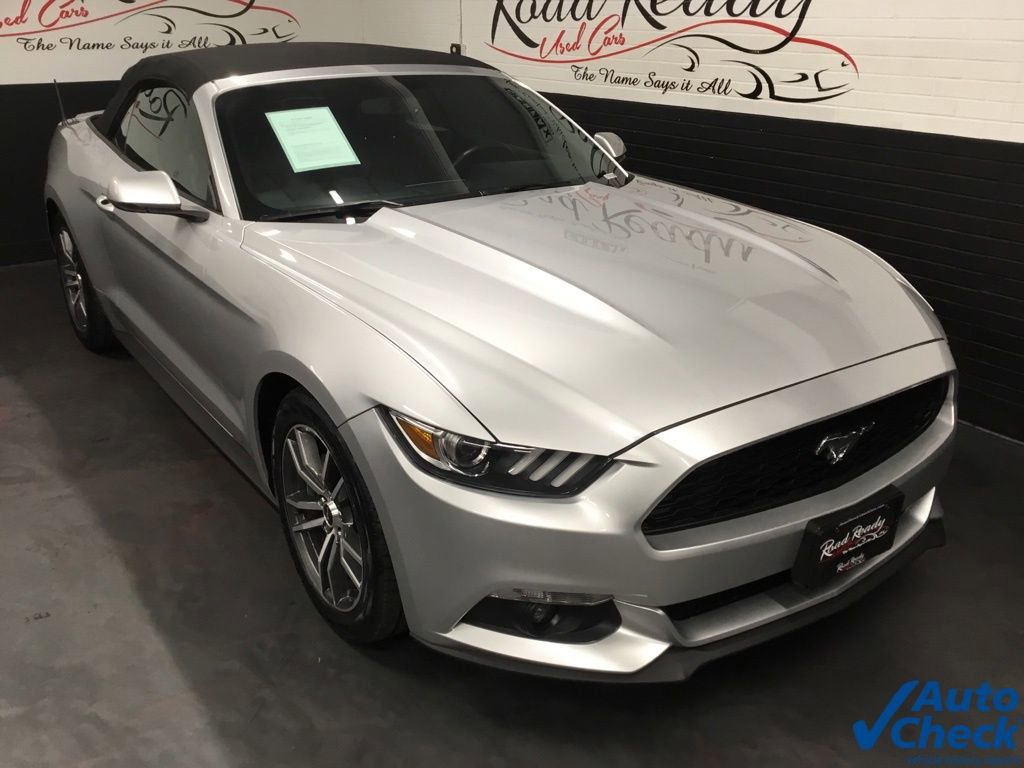 Used 2016 Ford Mustang Premium image 13