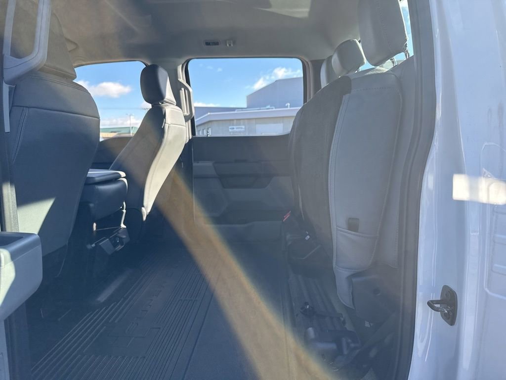 New 2026 Ford F250 XL w/ XL Chrome Package image 17