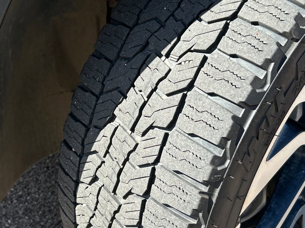 Used 2024 Chevrolet TrailBlazer RS w/ Driver Confidence Package image 22