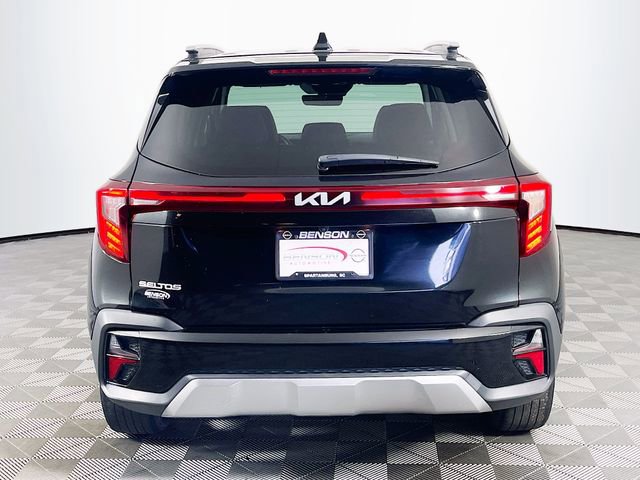 Used 2024 Kia Seltos EX image 7