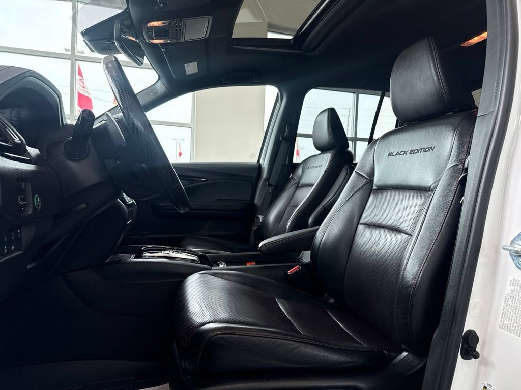 Used 2021 Honda Ridgeline Black Edition image 19