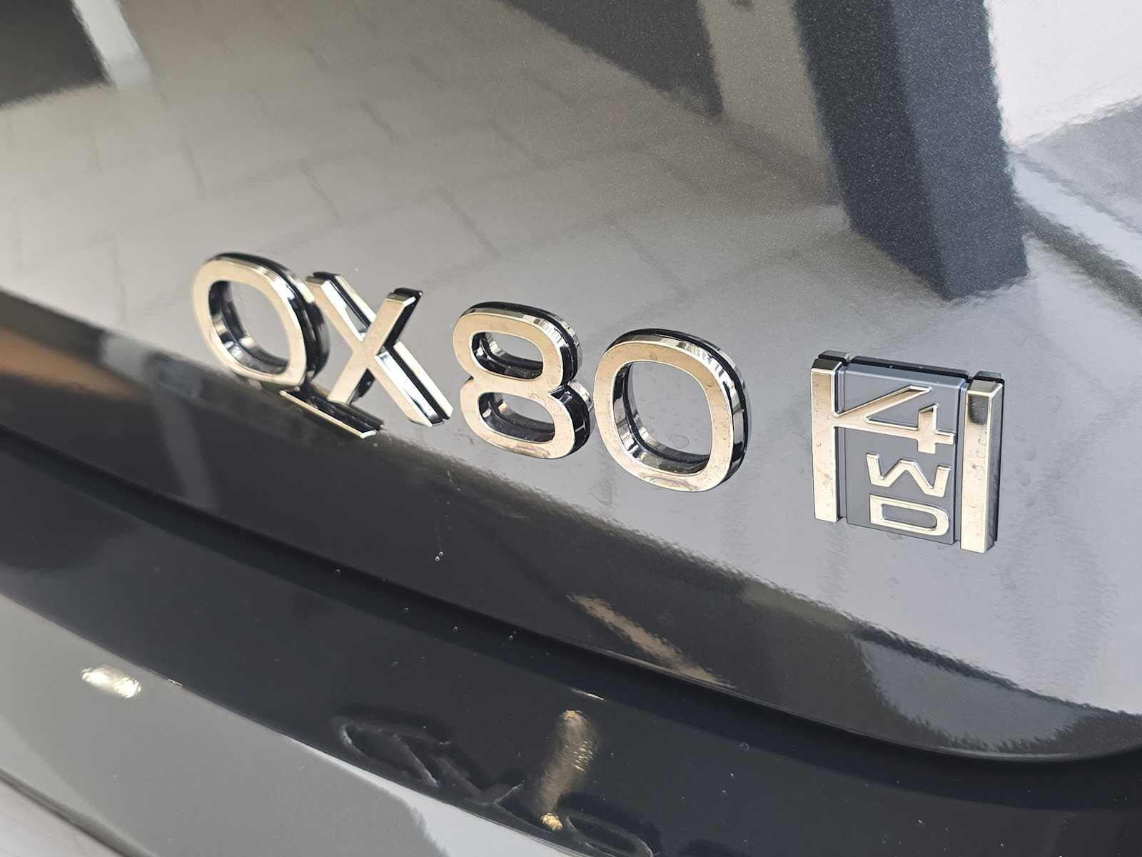 New 2026 INFINITI QX80 Autograph w/ Premium Cargo Package image 3