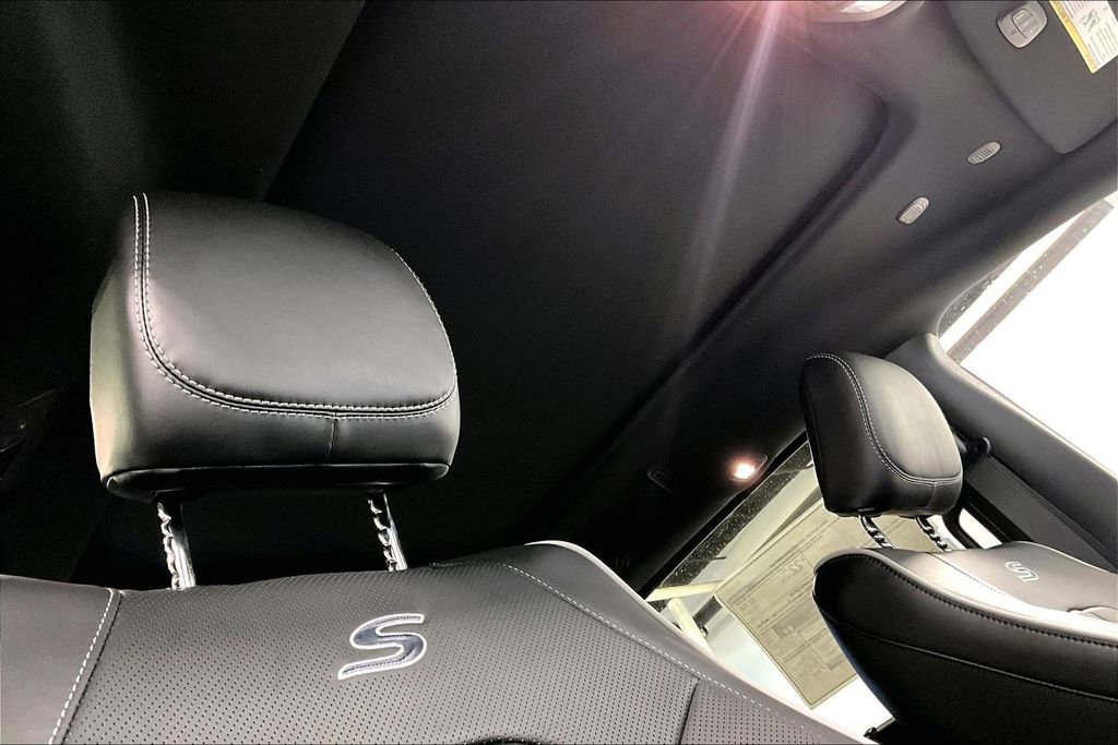 New 2026 Chrysler Pacifica Limited w/ S Appearance Package image 24