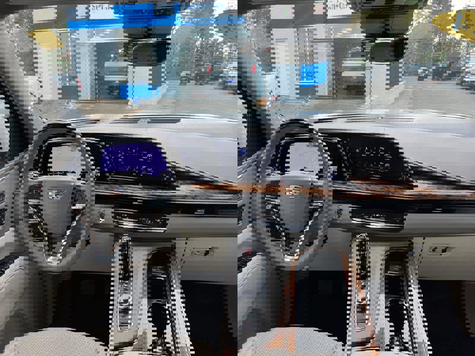 Certified 2024 Cadillac Escalade ESV Sport Platinum w/ LPO, ONYX Package image 37