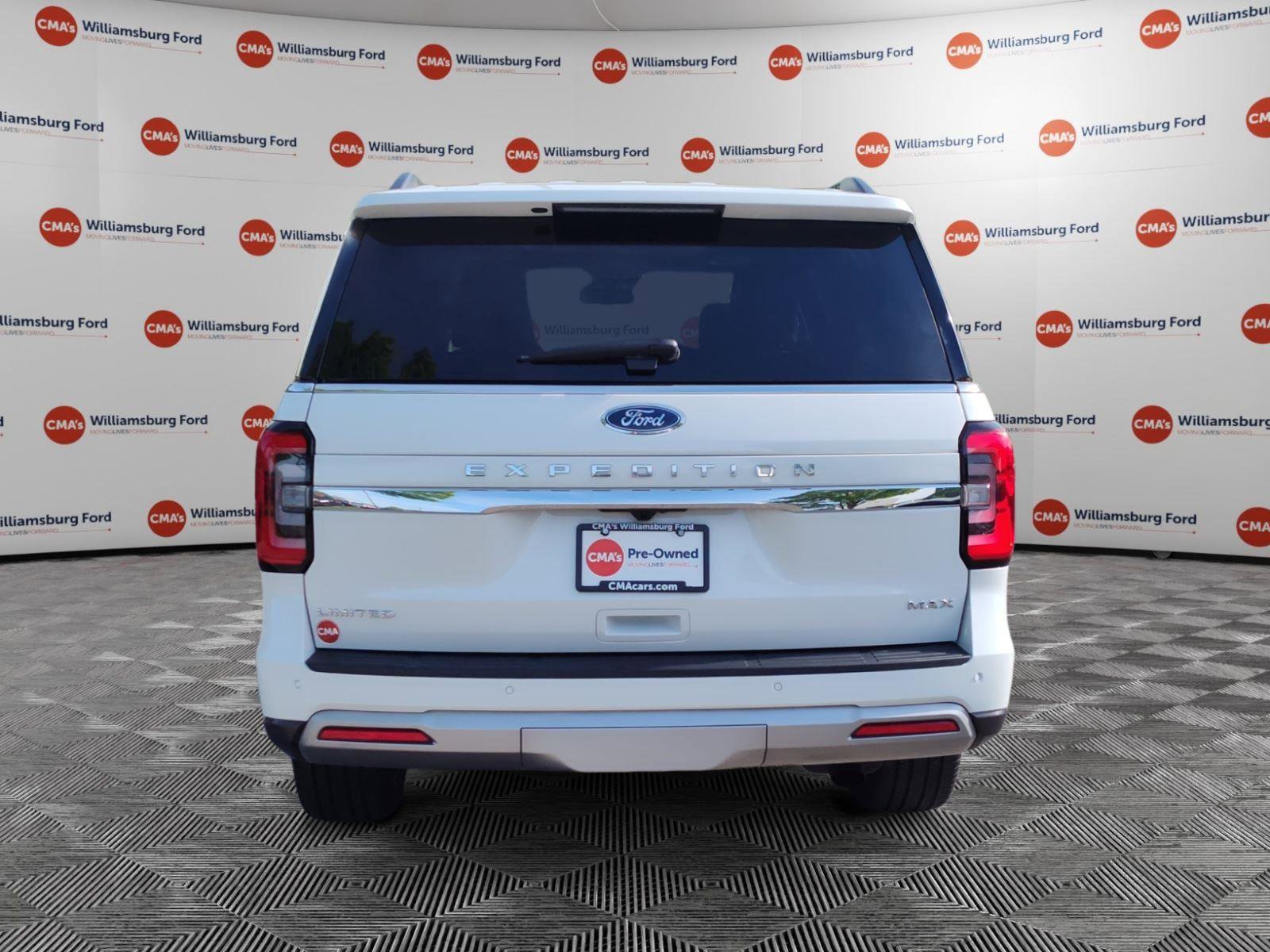 Used 2024 Ford Expedition Max Limited image 4