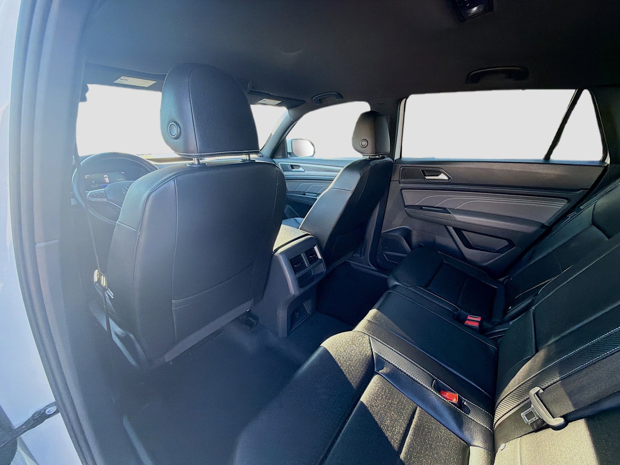 Used 2023 Volkswagen Atlas Cross Sport SE image 24