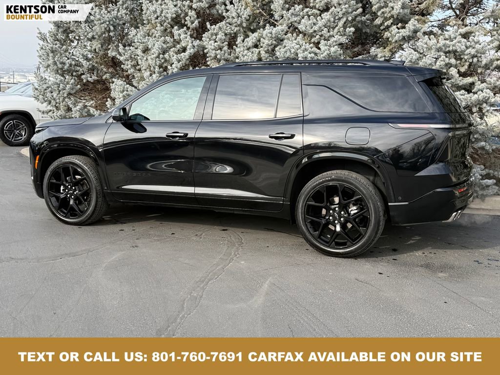 Used 2024 Chevrolet Traverse RS image 4