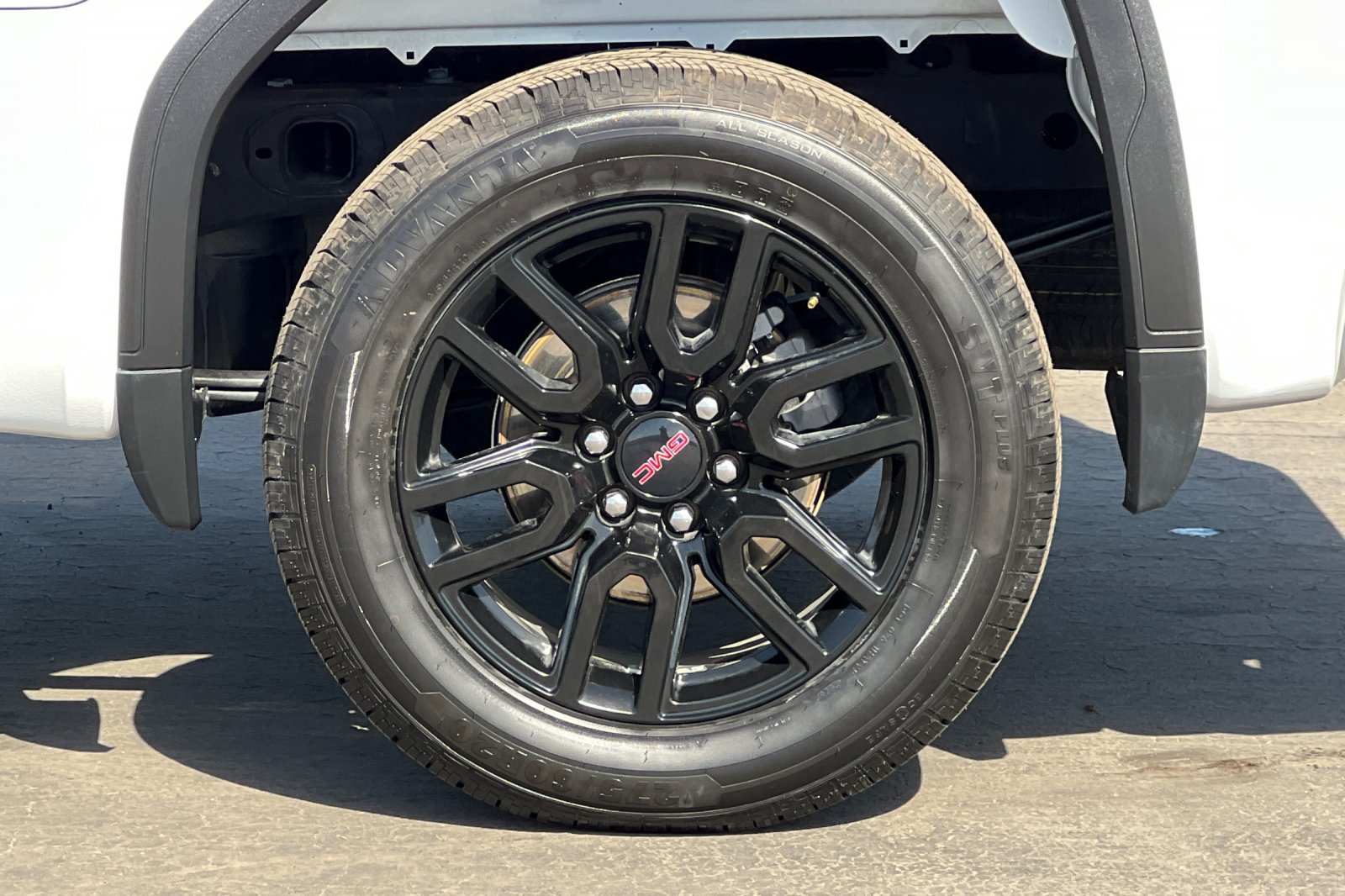 Used 2022 GMC Sierra 1500 Elevation RWD image 37