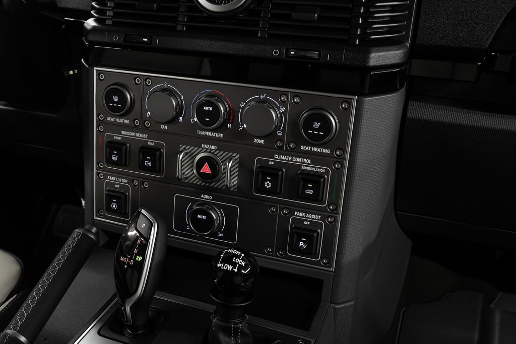 Used 2025 INEOS Grenadier Fieldmaster Edition image 27