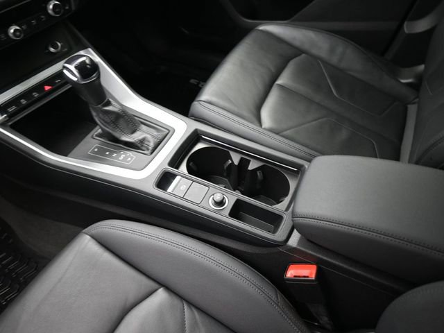Used 2022 Audi Q3 2.0T Premium AWD/4WD image 9