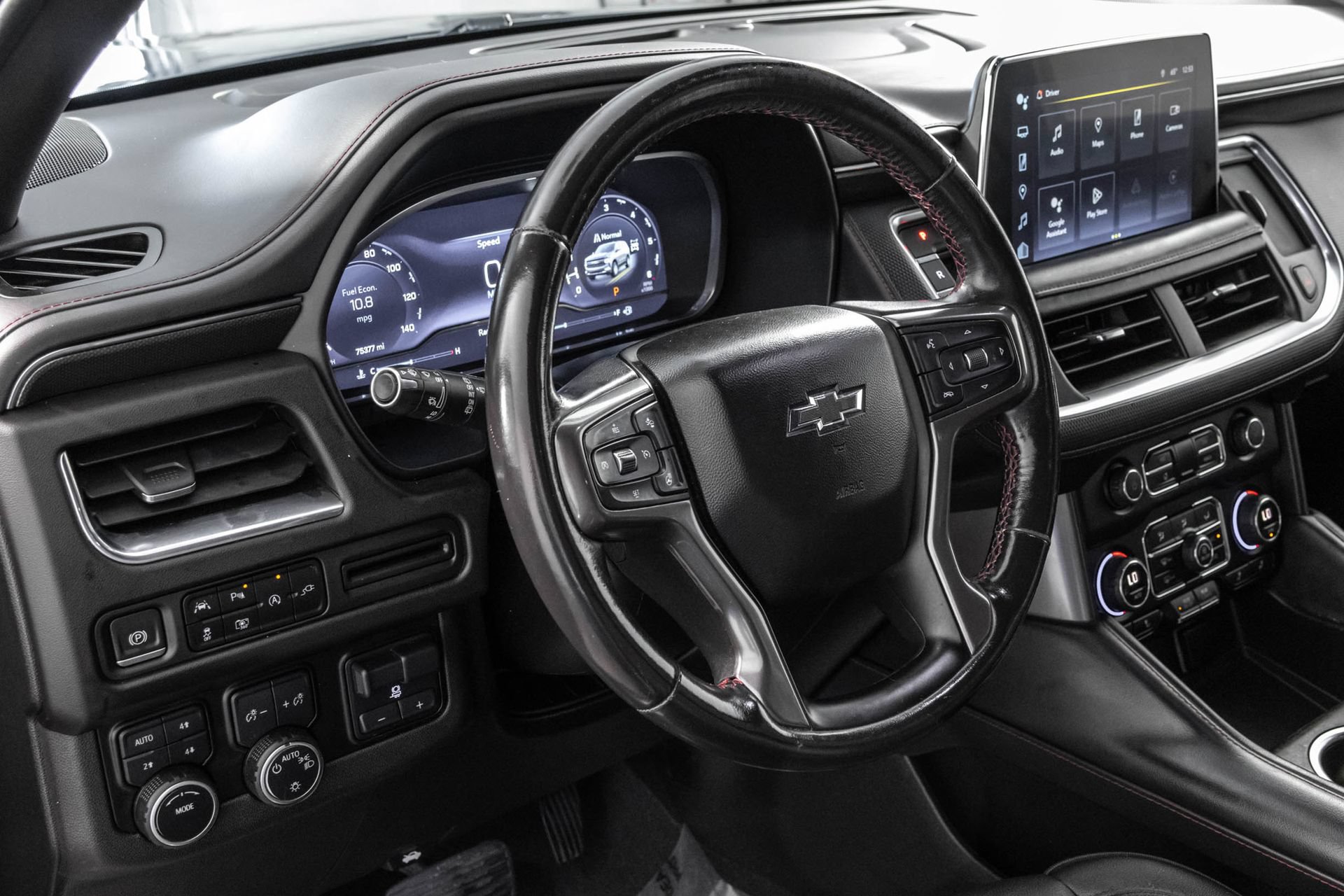 Used 2022 Chevrolet Tahoe RST w/ Luxury Package AWD/4WD image 34