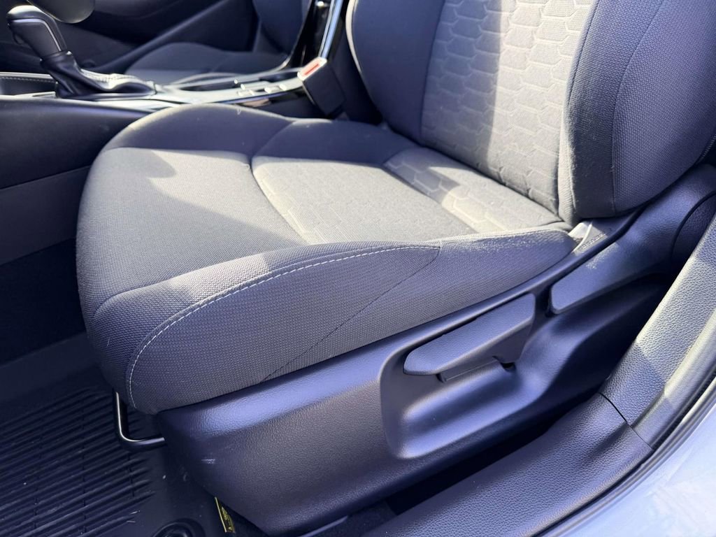 Used 2024 Toyota Corolla SE image 18