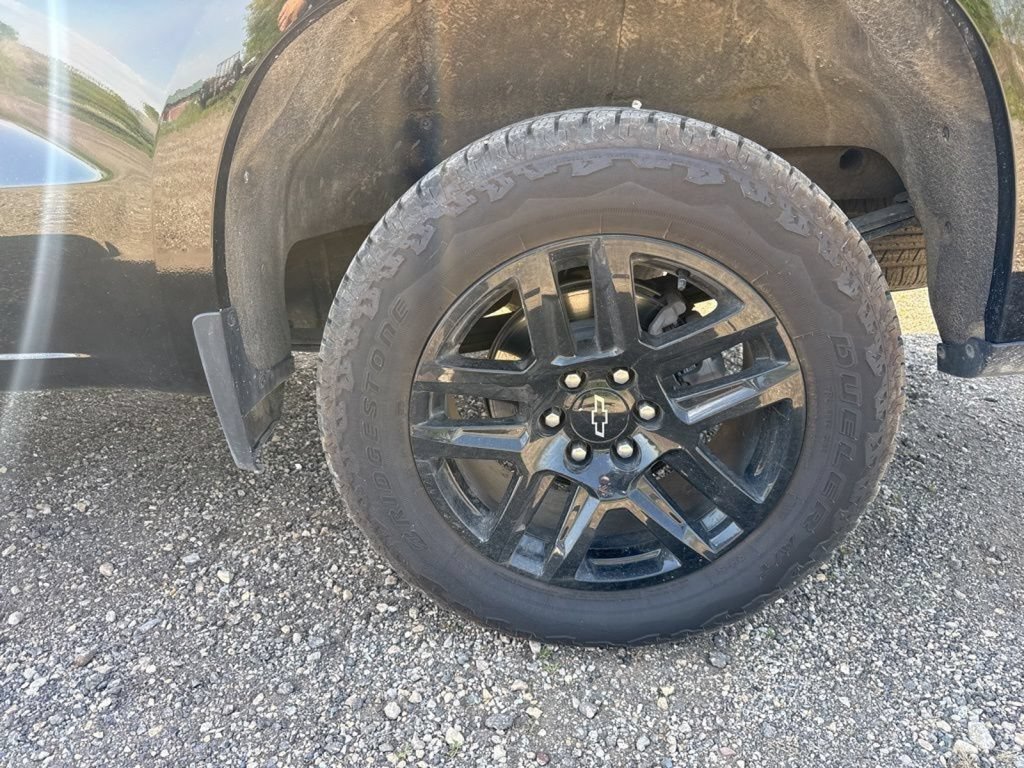 Used 2025 Chevrolet Silverado 1500 RST w/ Protection Package AWD/4WD image 18