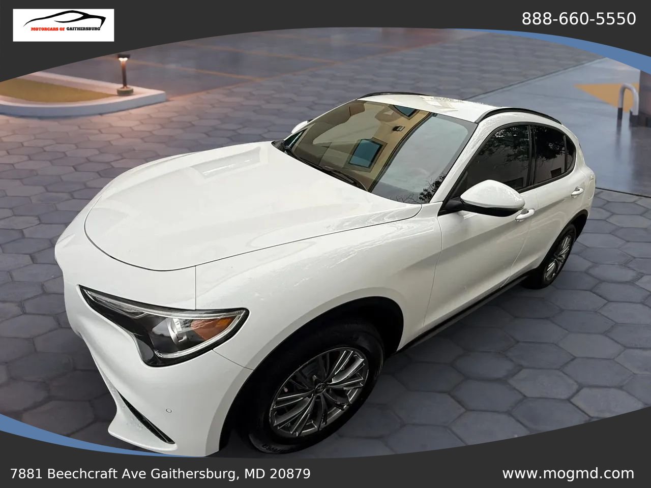 Used 2022 Alfa Romeo Stelvio Sprint RWD image 32
