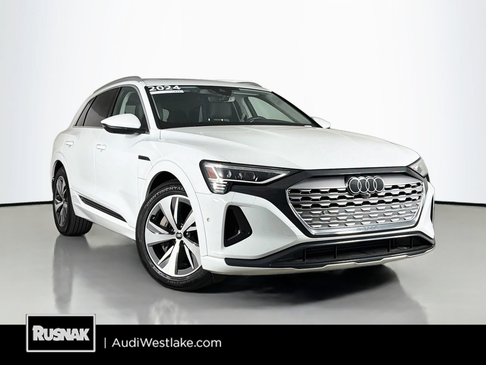 Certified 2024 Audi Q8 e-tron Premium Plus