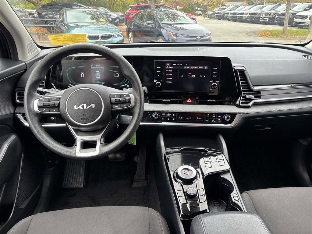 Used 2024 Kia Sportage LX image 12