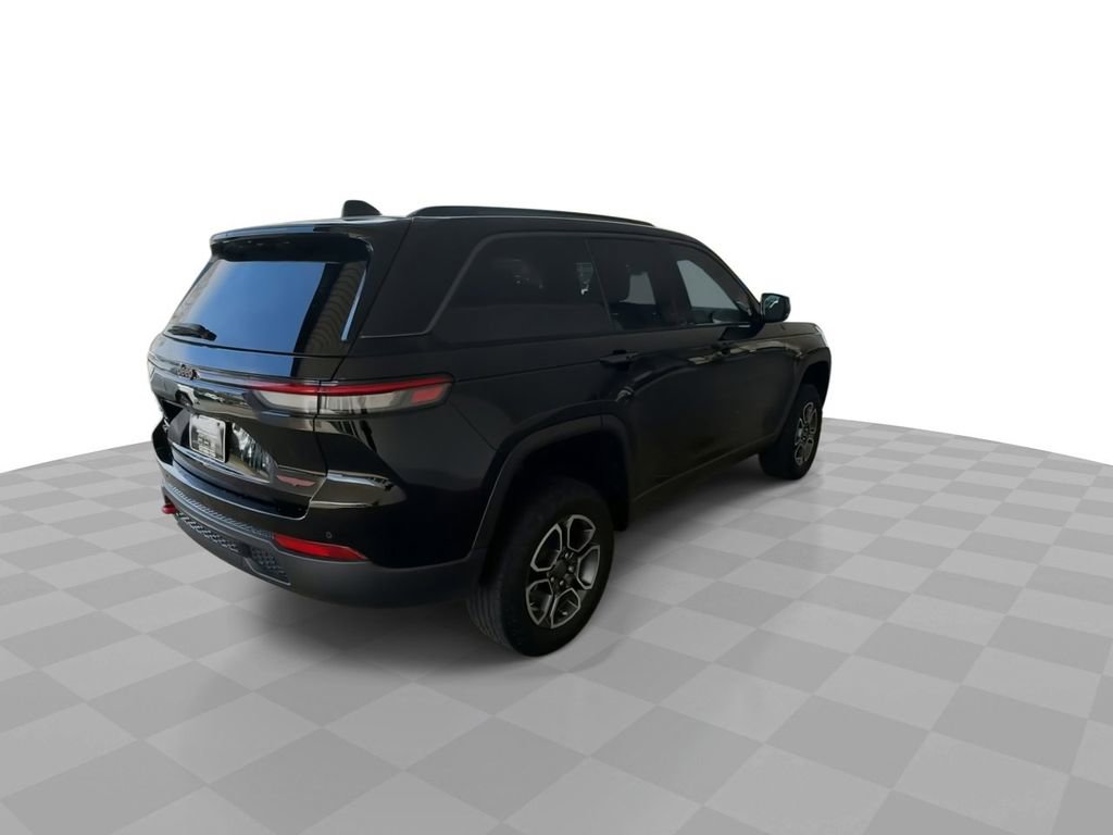 Used 2022 Jeep Grand Cherokee Trailhawk AWD/4WD image 8