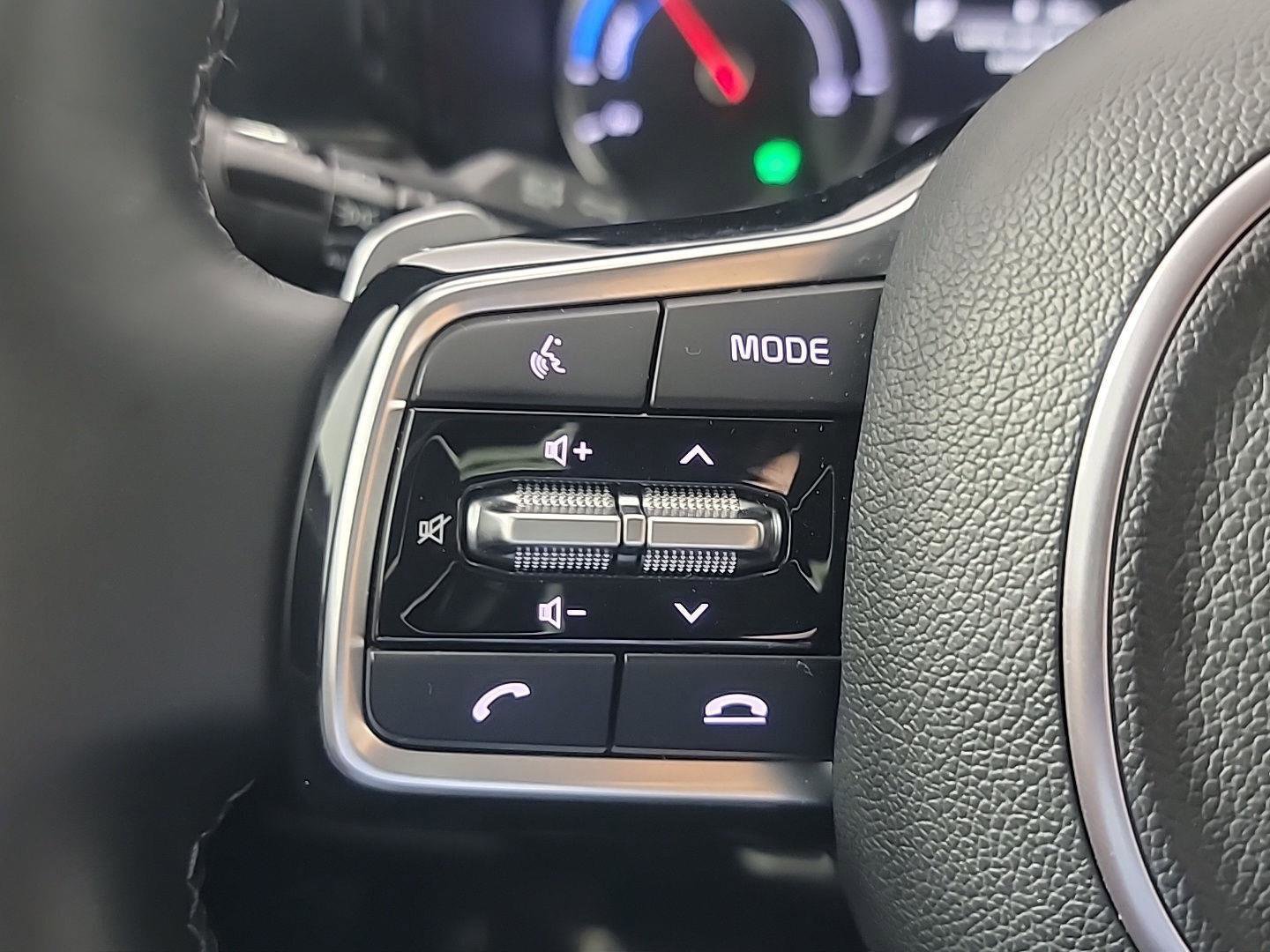 Used 2023 Kia Sorento EX AWD/4WD image 27