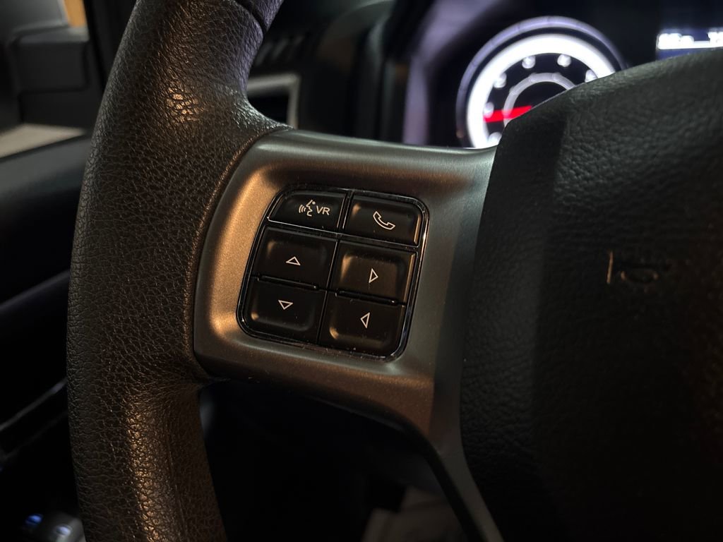 Used 2024 RAM 1500 Classic Warlock RWD image 29