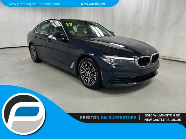 Used 2019 BMW 530i xDrive w/ Convenience Package AWD/4WD image 1