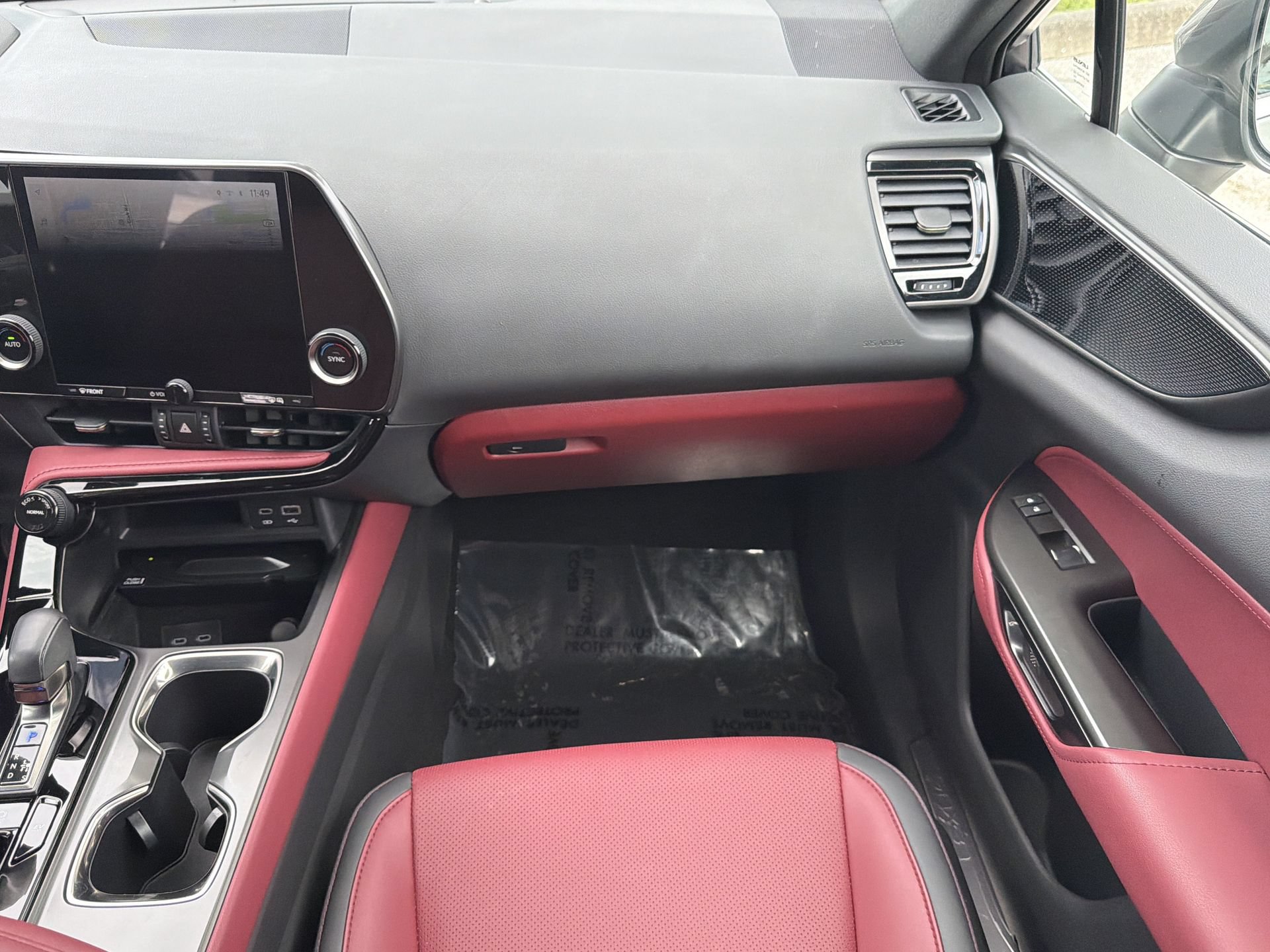 Used 2025 Lexus NX 350h AWD w/ Cold Area Package image 17