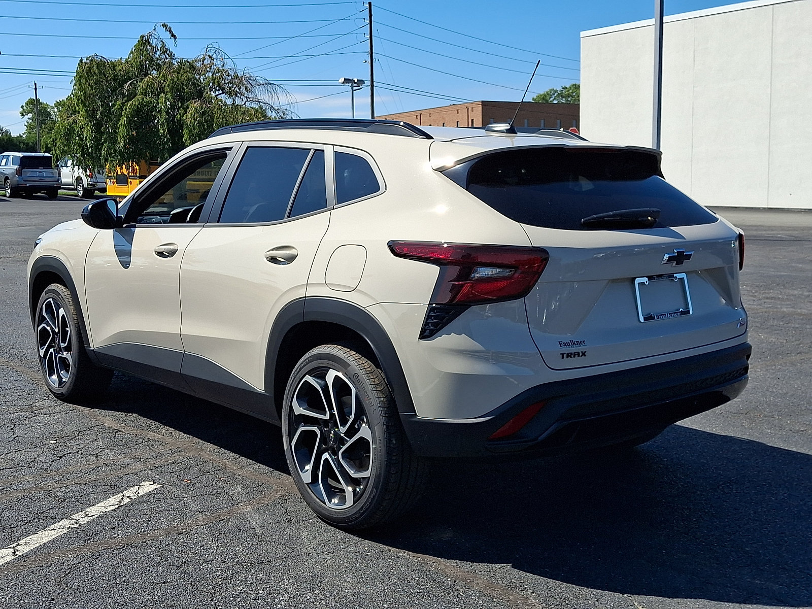 Certified 2026 Chevrolet Trax RS w/ Sunroof Package FWD image 4