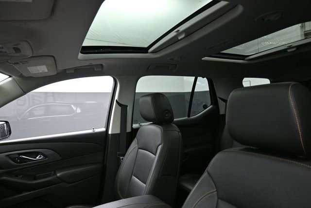 Used 2021 Chevrolet Traverse Premier w/ LPO, Floor Liner Package AWD/4WD image 17