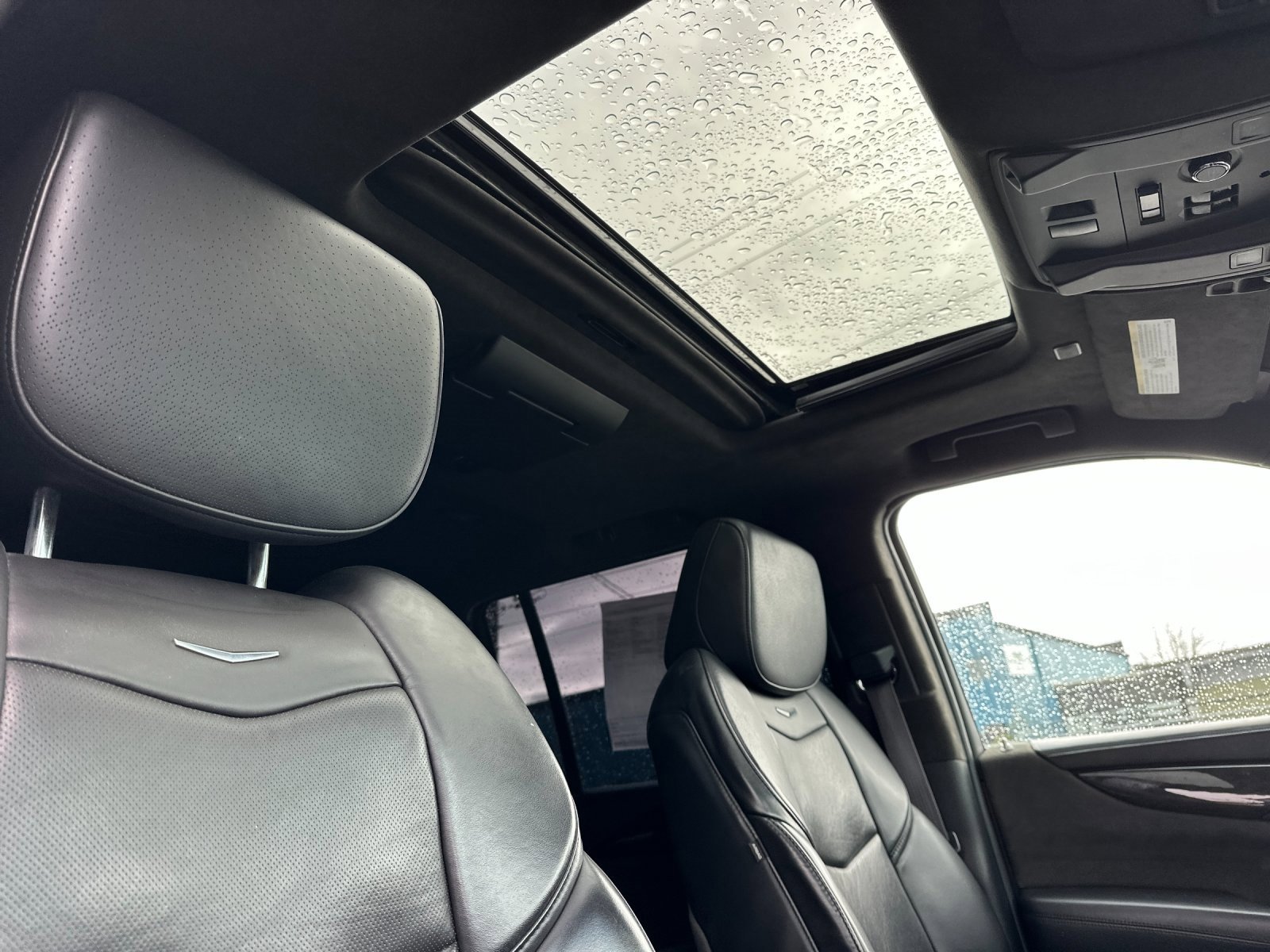 Used 2017 Cadillac Escalade ESV Platinum image 19