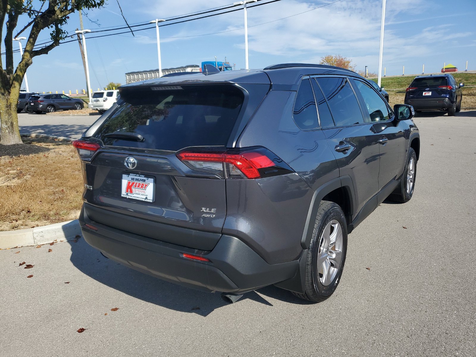 Certified 2025 Toyota RAV4 XLE w/ Convenience Package AWD/4WD image 4