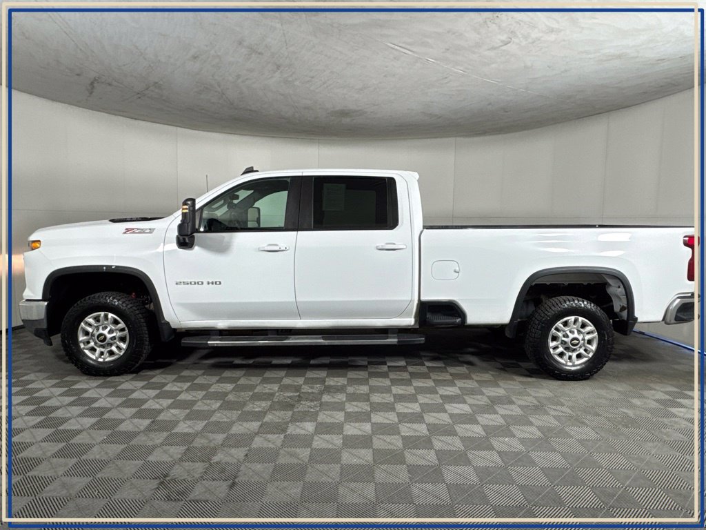 Certified 2024 Chevrolet Silverado 2500 LT w/ Convenience Package AWD/4WD image 13