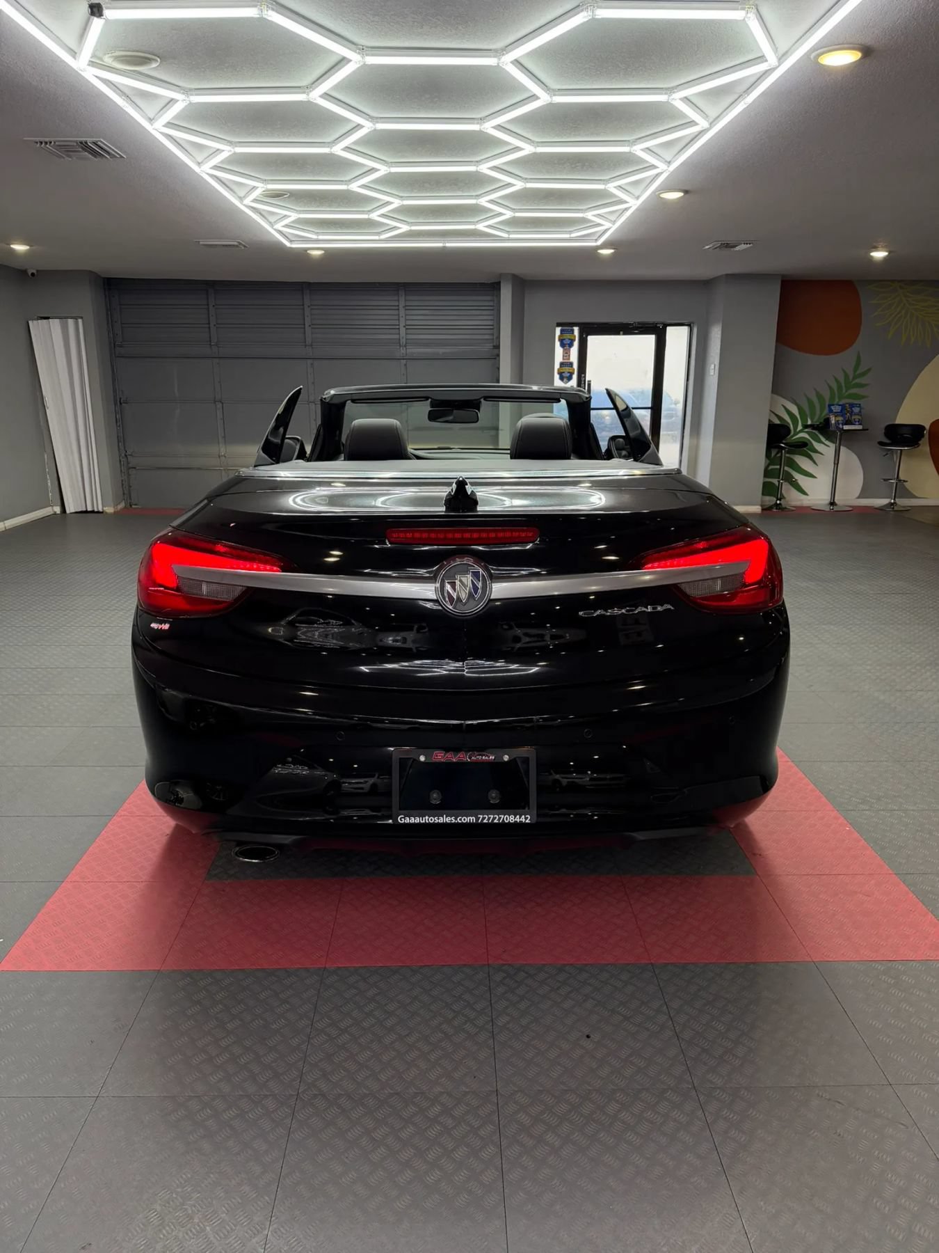 Used 2019 Buick Cascada Premium FWD image 5