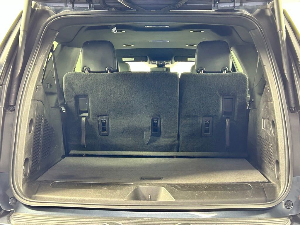 Used 2021 Chevrolet Suburban LT image 15