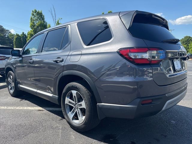 Certified 2025 Honda Pilot EX-L image 9