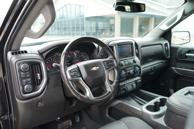 Used 2021 Chevrolet Silverado 1500 LTZ w/ Safety Package II image 16