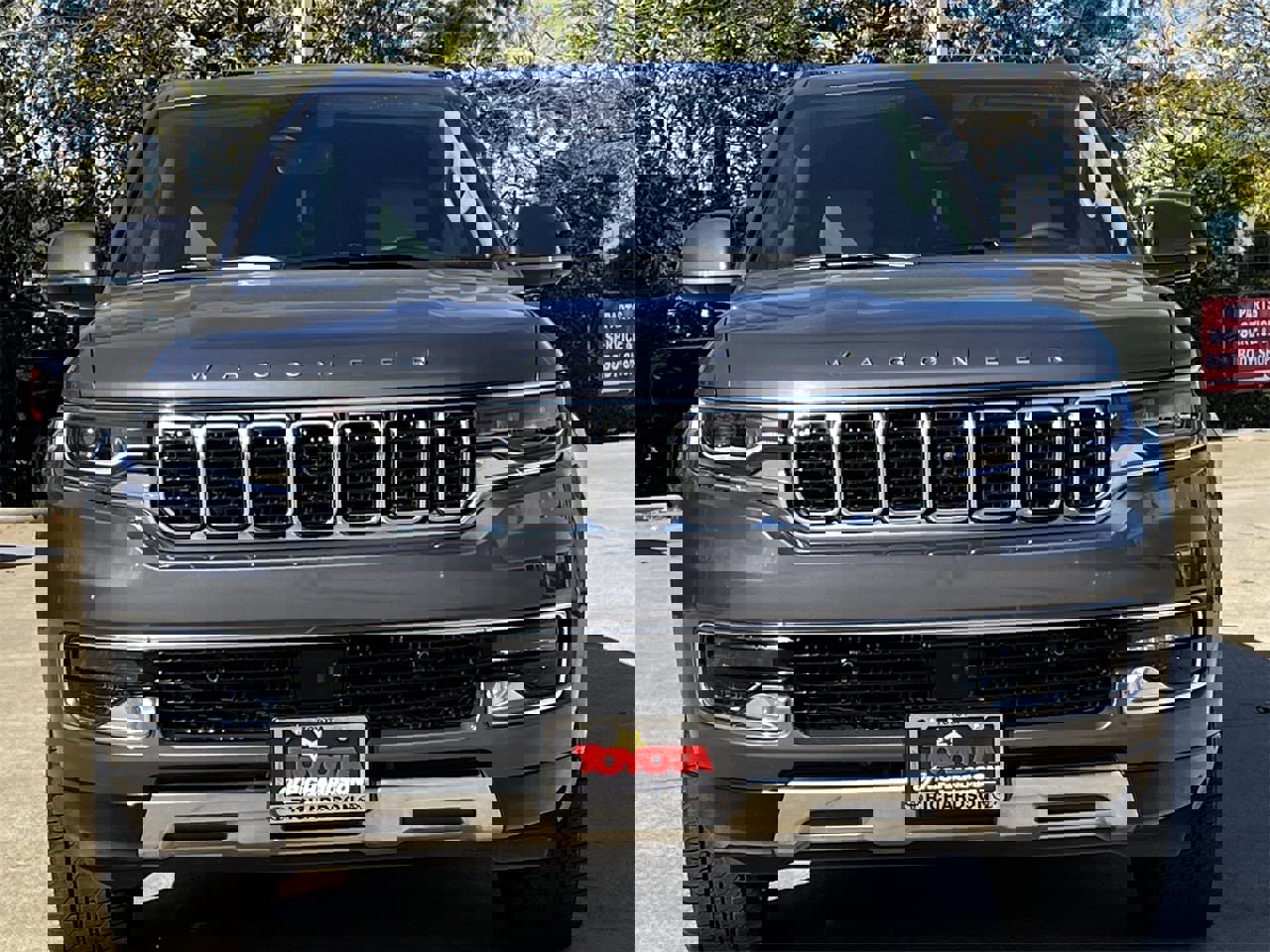 Used 2022 Jeep Wagoneer Series III w/ Premium Group I image 7