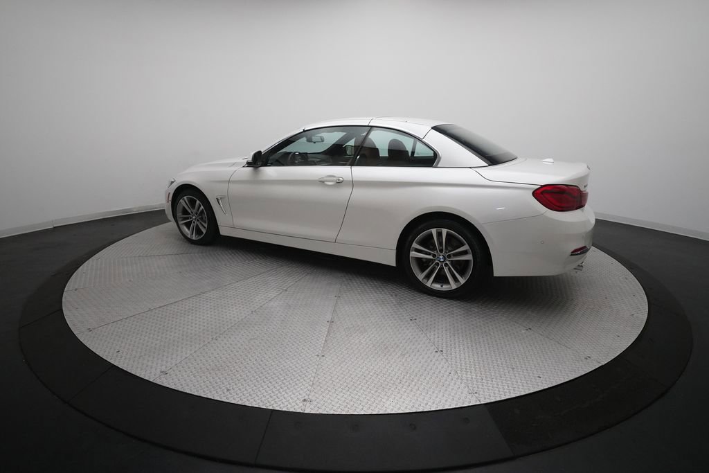 Used 2018 BMW 440i xDrive Convertible image 9