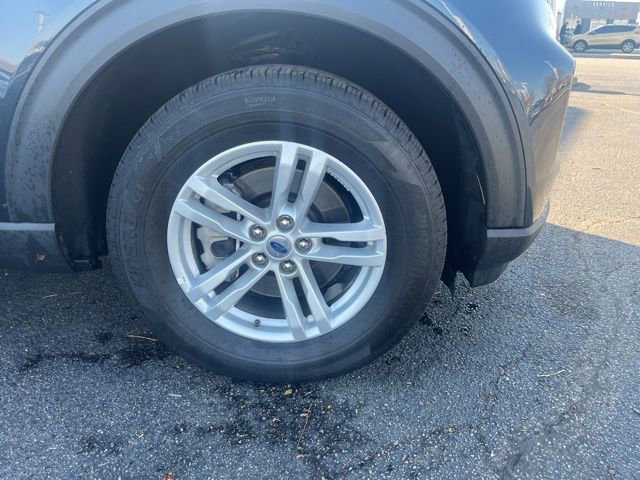 Certified 2023 Ford Explorer XLT image 5