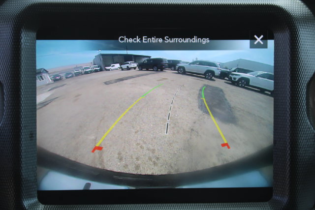 Used 2022 Jeep Wrangler Unlimited Sahara w/ Cold Weather Group AWD/4WD image 36