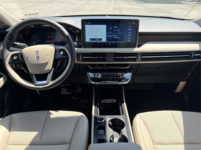 New 2025 Lincoln Corsair Grand Touring w/ Jet Appearance Package image 17