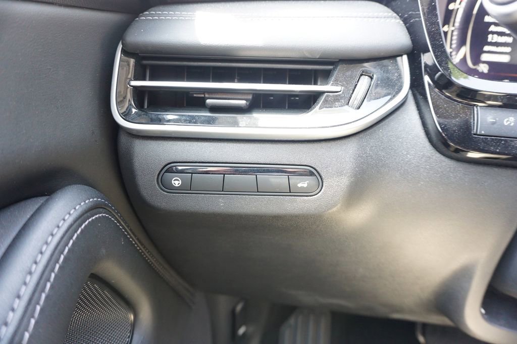 Used 2023 INFINITI QX60 Luxe image 5