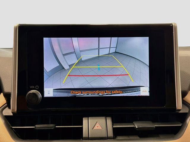 Certified 2023 Toyota RAV4 LE AWD/4WD image 12