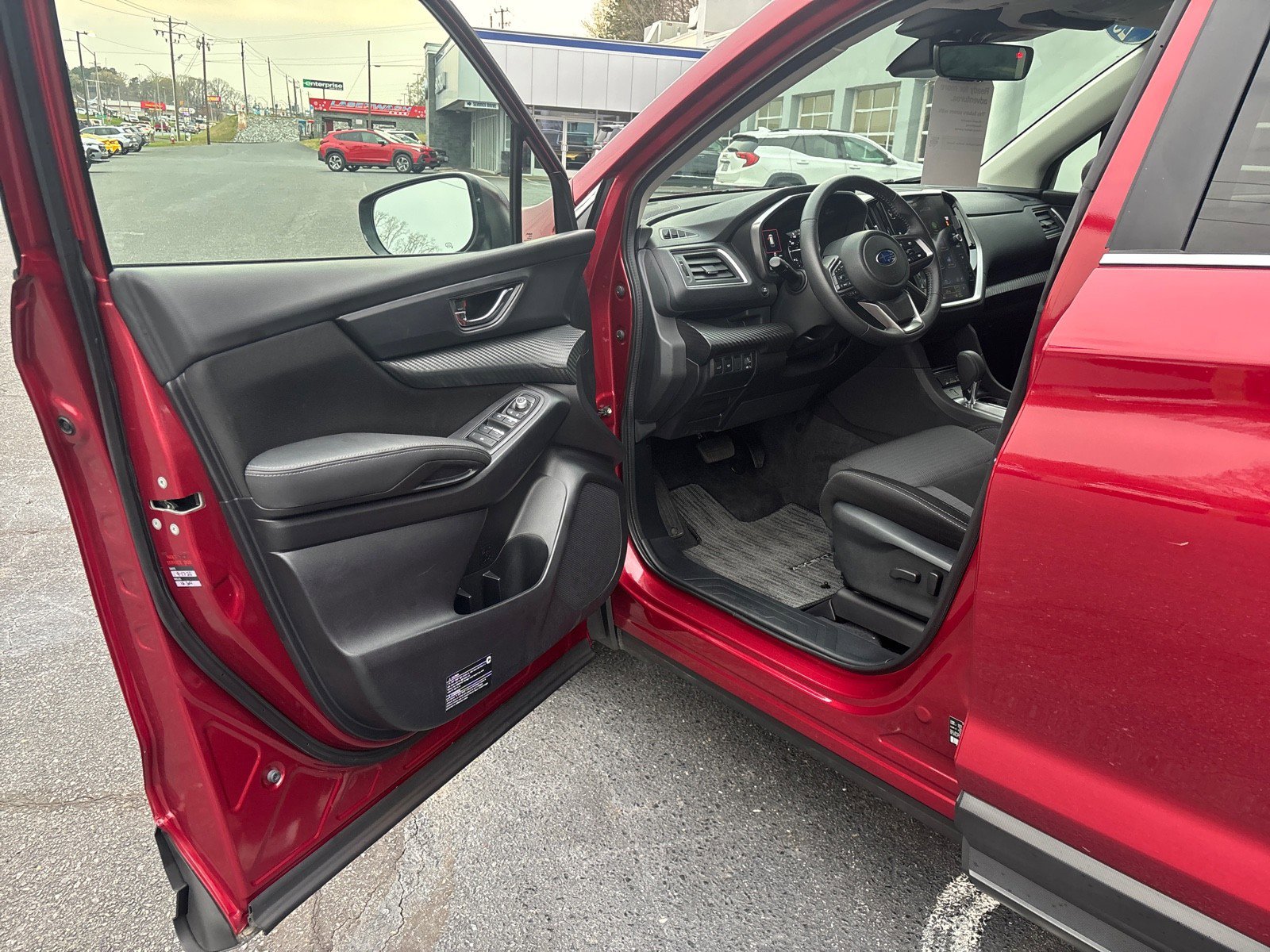 Certified 2025 Subaru Ascent Premium image 9