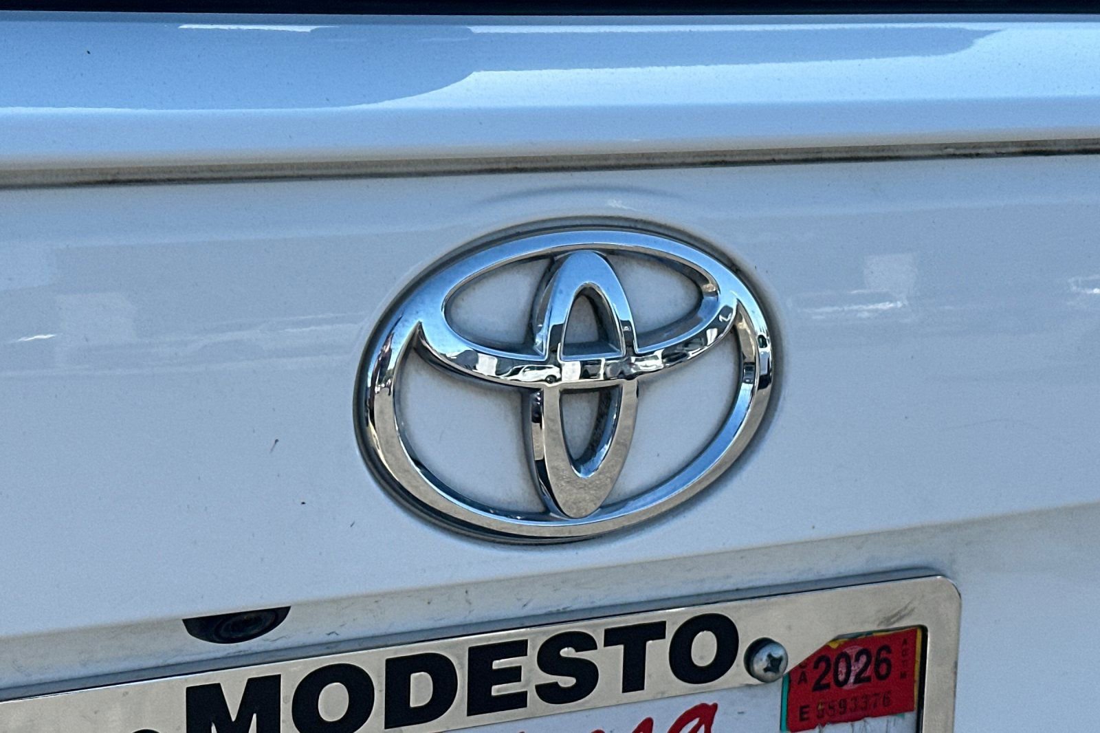 Used 2019 Toyota RAV4 XLE Premium w/ Cold Weather Package AWD/4WD image 23