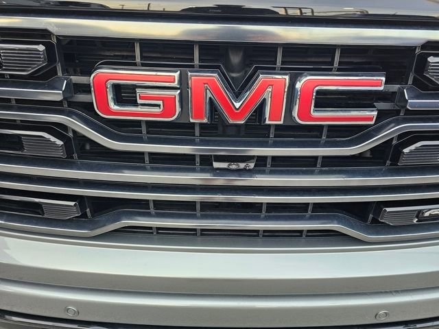 Used 2025 GMC Sierra 1500 AT4 image 10