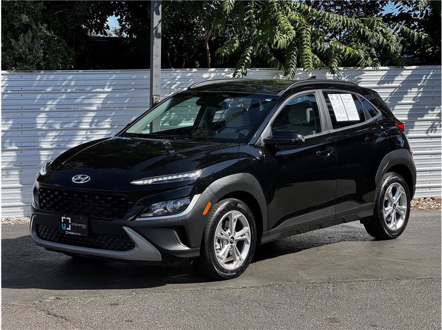 Used 2023 Hyundai Kona SEL w/ Cargo Package AWD/4WD image 5