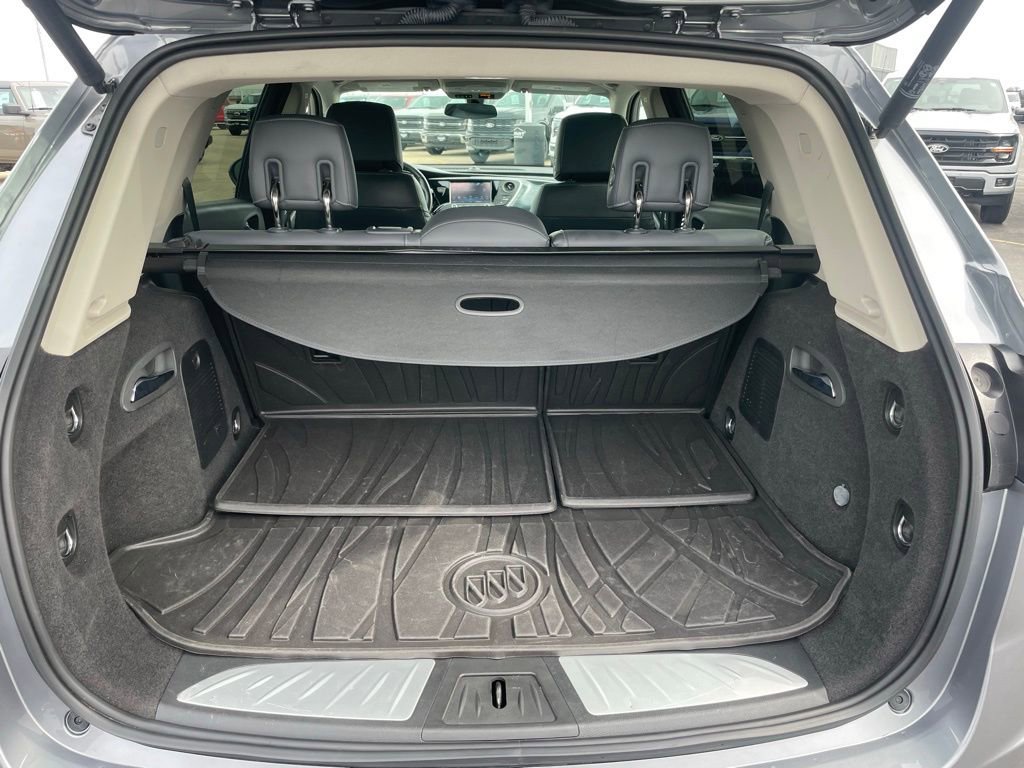 Used 2019 Buick Envision Essence image 30