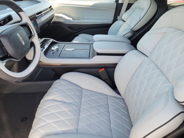 New 2026 Lincoln Navigator L Black Label AWD/4WD image 15