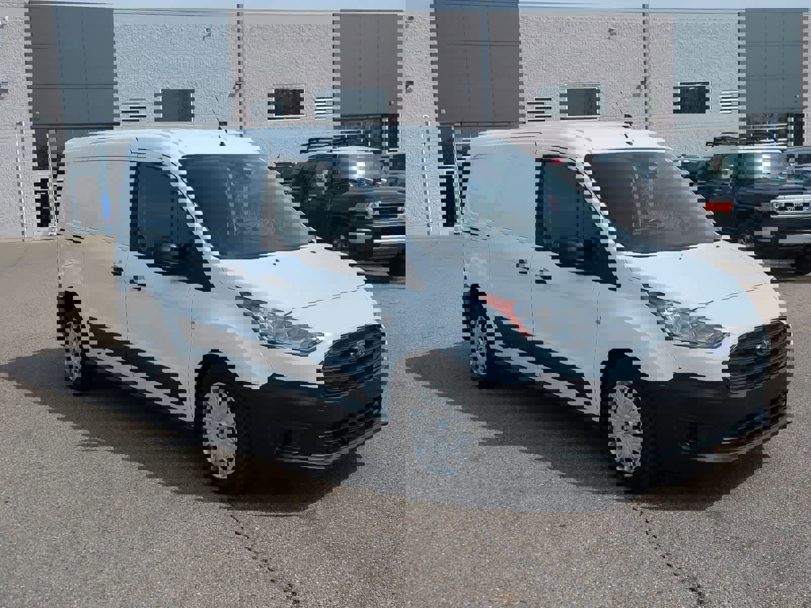 Used 2020 Ford Transit Connect XL image 2