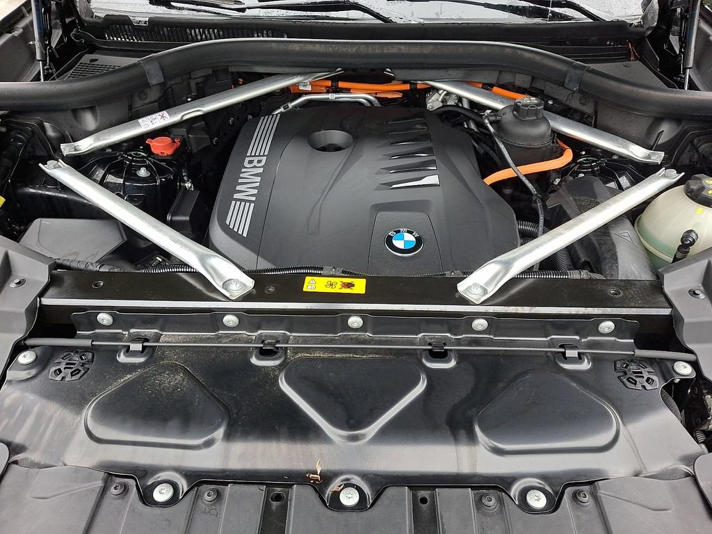 Used 2024 BMW X5 xDrive50e w/ Premium Package AWD/4WD image 27