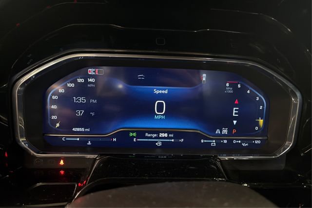 Used 2024 Chevrolet Silverado 1500 High Country w/ Technology Package image 15